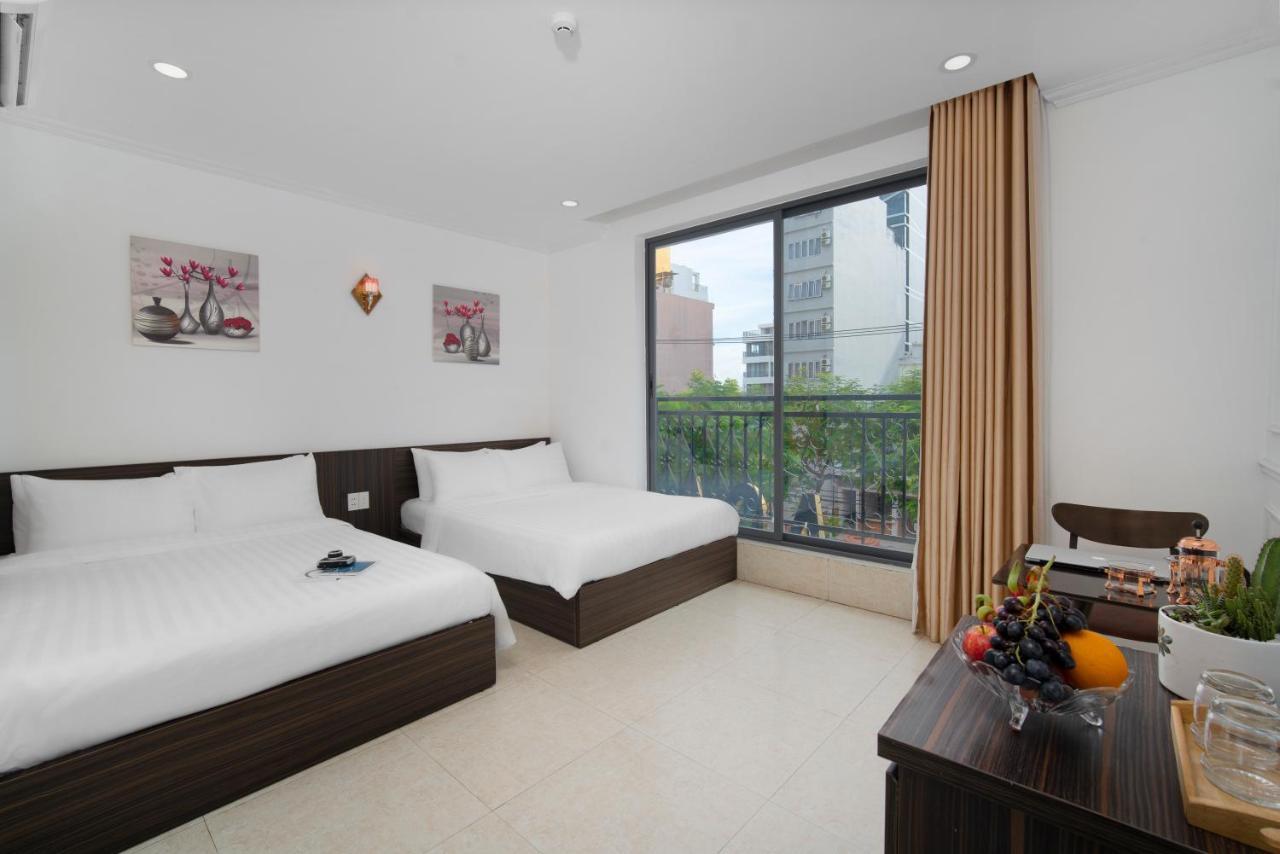 Aoa Danang Beach Hotel Екстер'єр фото