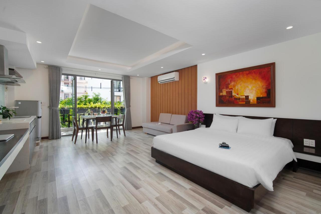 Aoa Danang Beach Hotel Екстер'єр фото