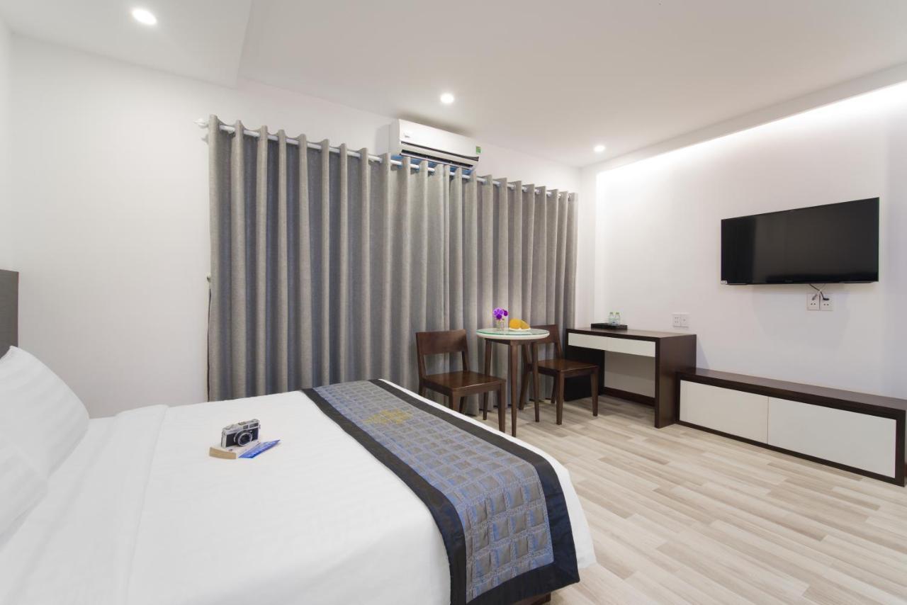 Aoa Danang Beach Hotel Екстер'єр фото